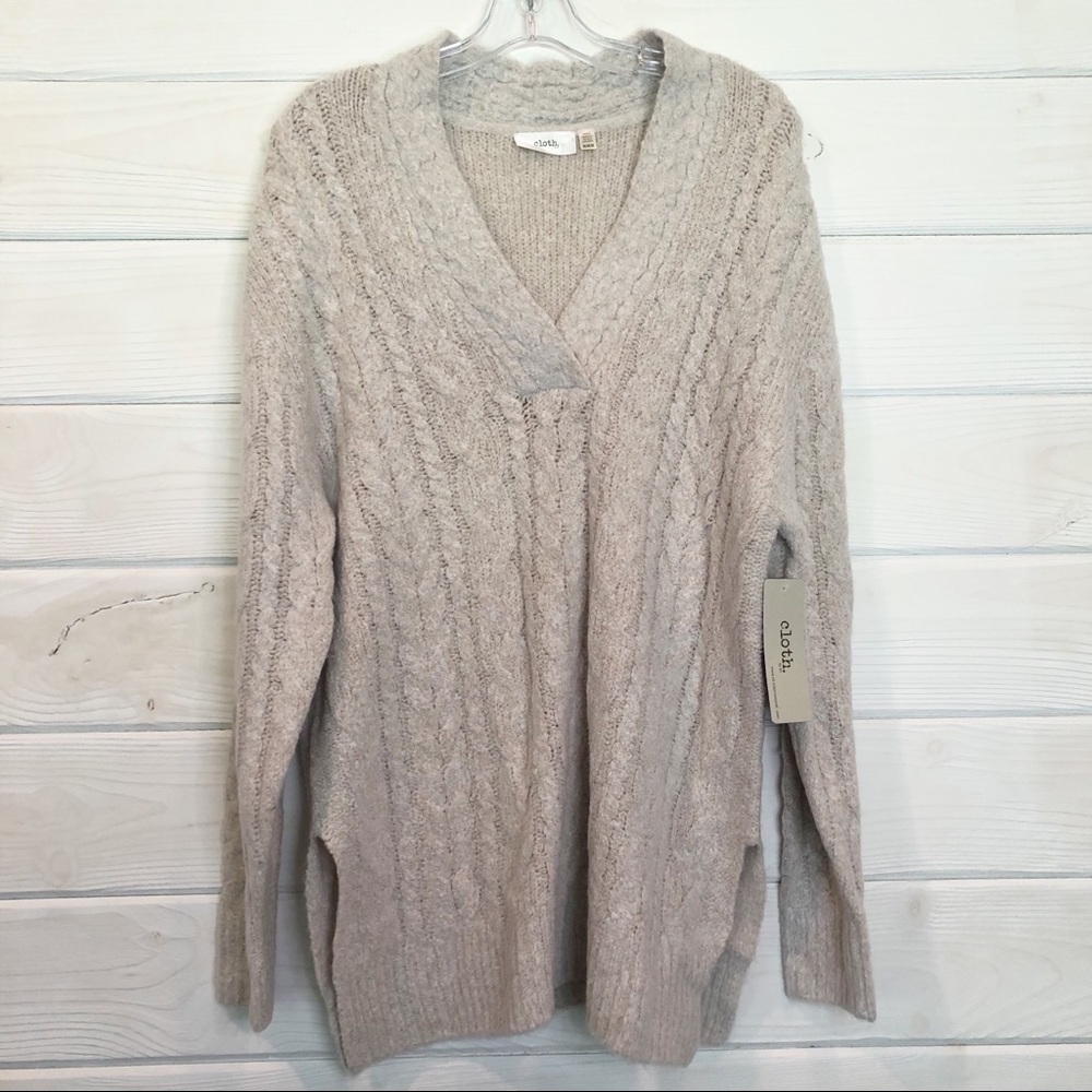 Cloth by RD V neck Knit sweater